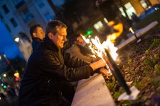 Fáklyás felvonulással ünnepelt a Fidesz